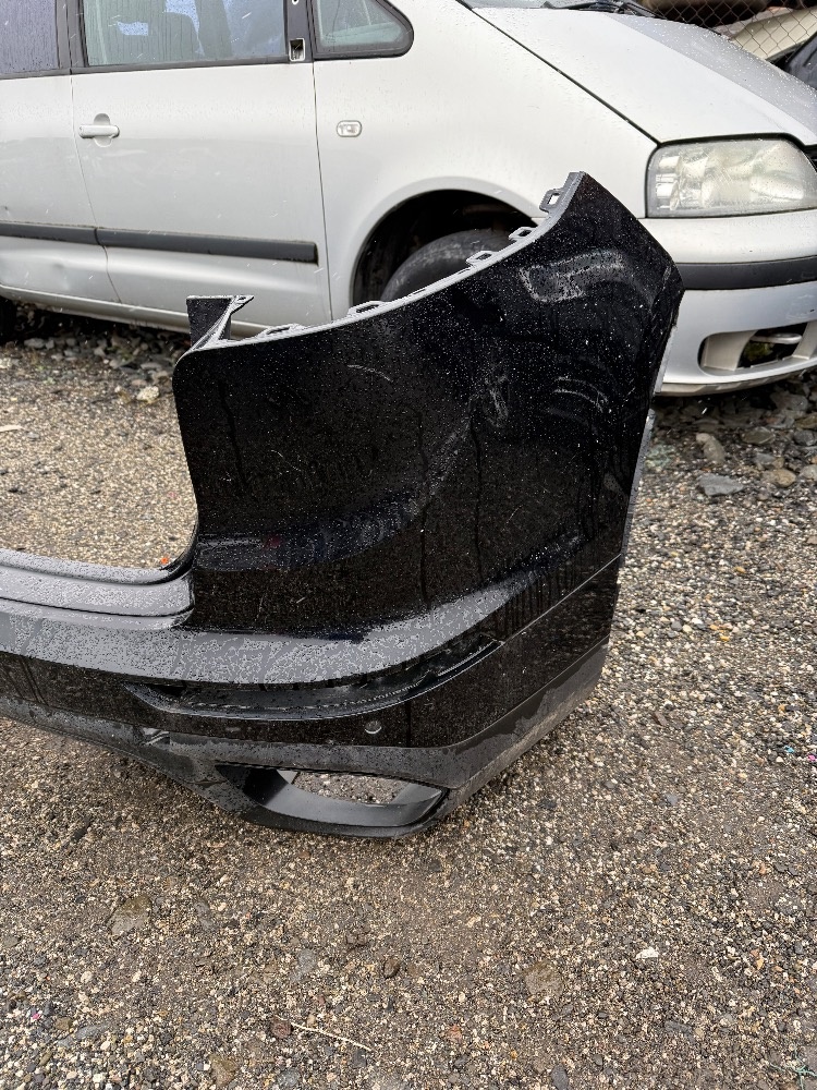 Prodám zadní nárazník Porsche Cayenne II facelift - 3