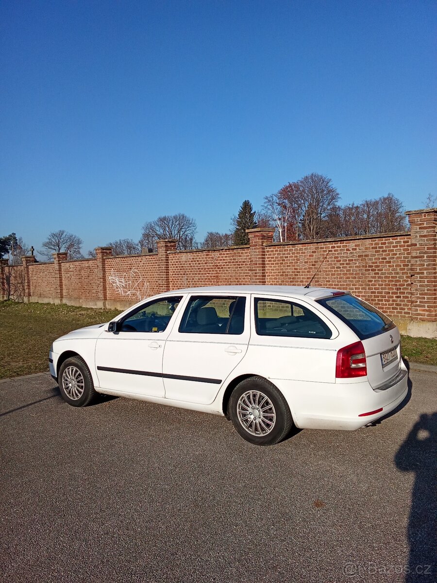 Prodám-Škoda Octavia 2 Combi 1.9.TDI-77kw,r.v 2007 - 3