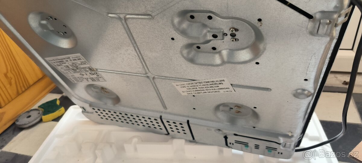 Plynová deska Bosch PHG106DEU - 3