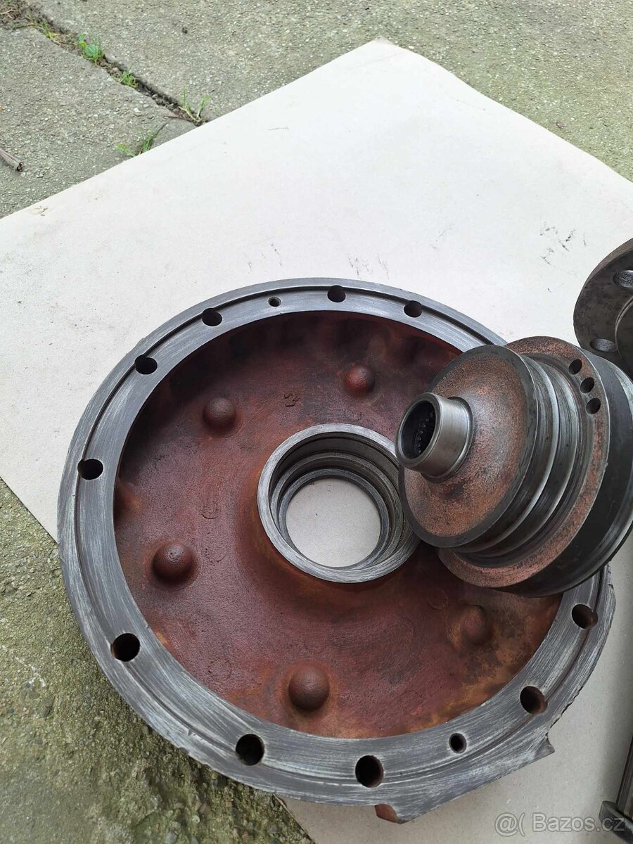 Nahradní díly Zetor Z8011 - 3