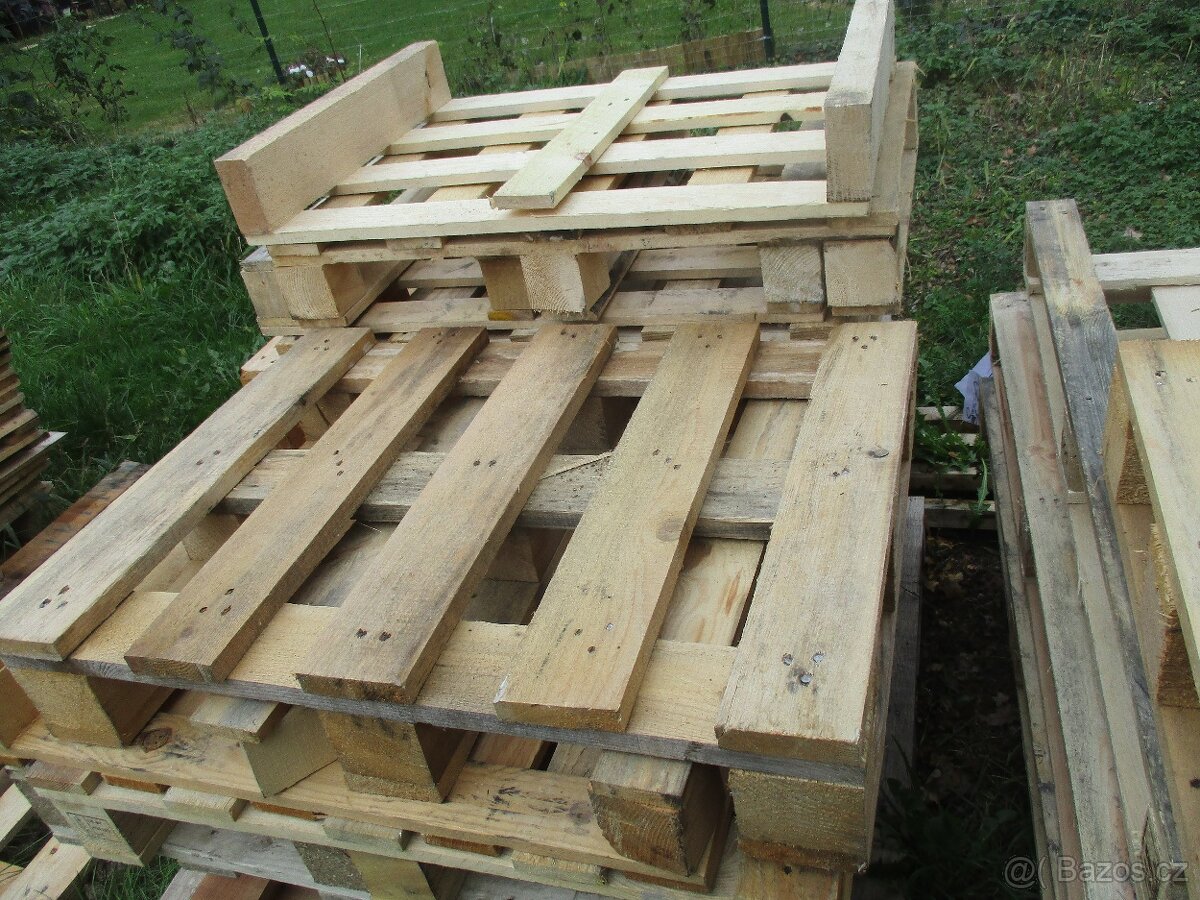 Dřevěné palety 80x60 cm - 3