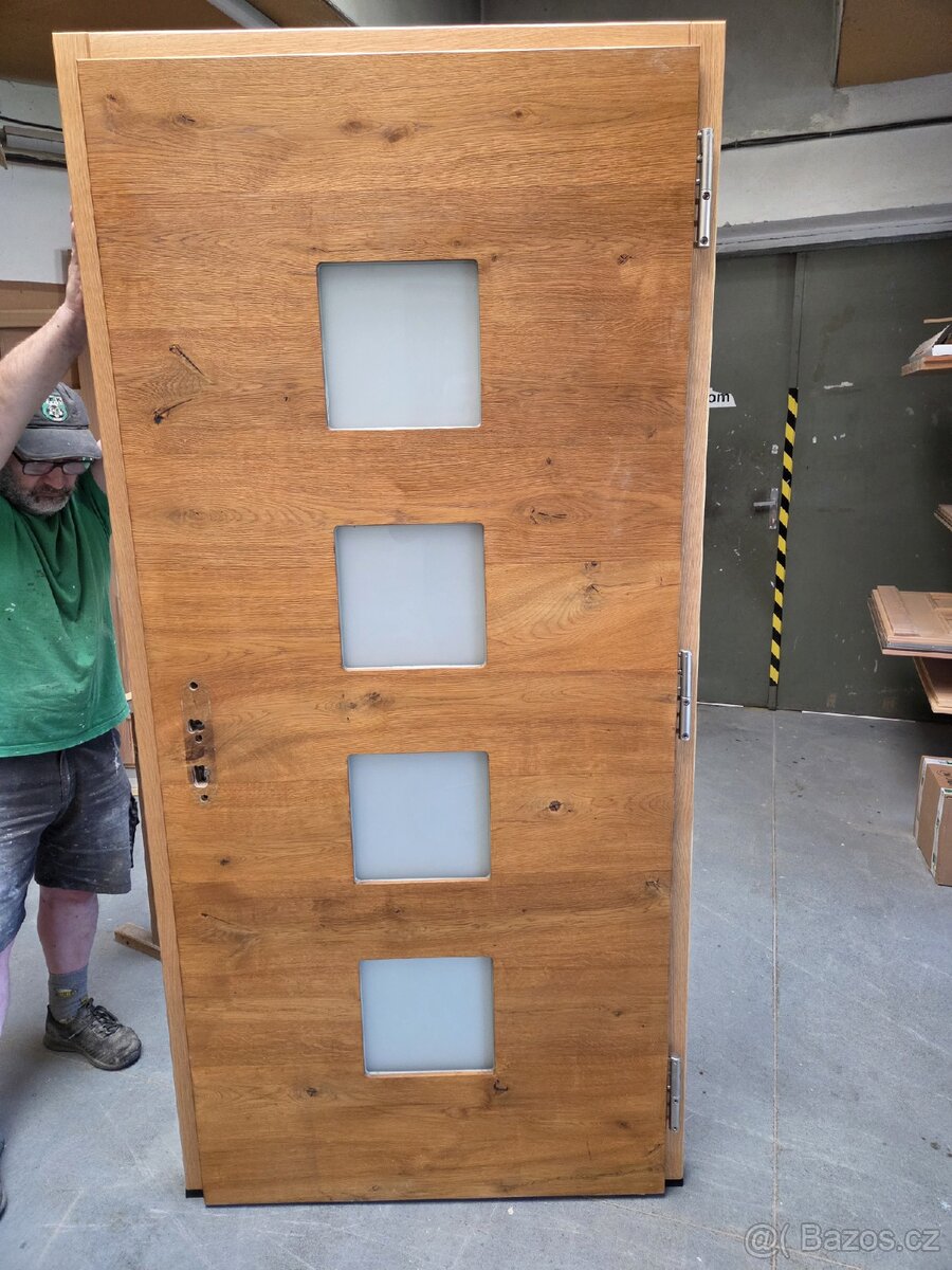 Dubové dveře masiv 90 Levé - 3