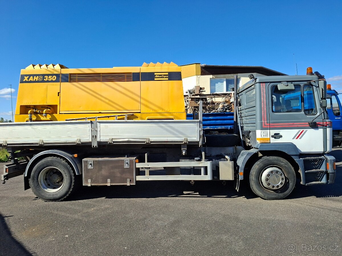 Šroubový kompresor Atlas Copco XAHS 350 - 3