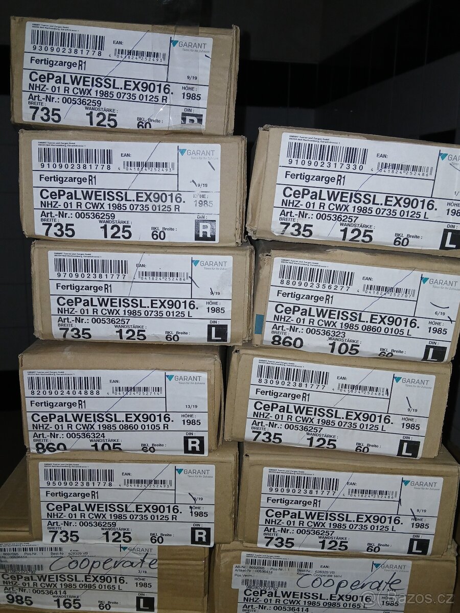 Prodám Dveře a obložky + zámek.rozměry 1985x735x40 6 kusů, 1 - 3