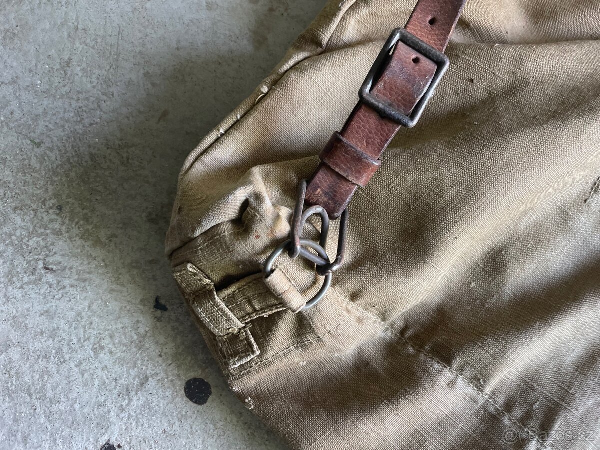 Batoh z pozůstalosti 40. Léta - 3