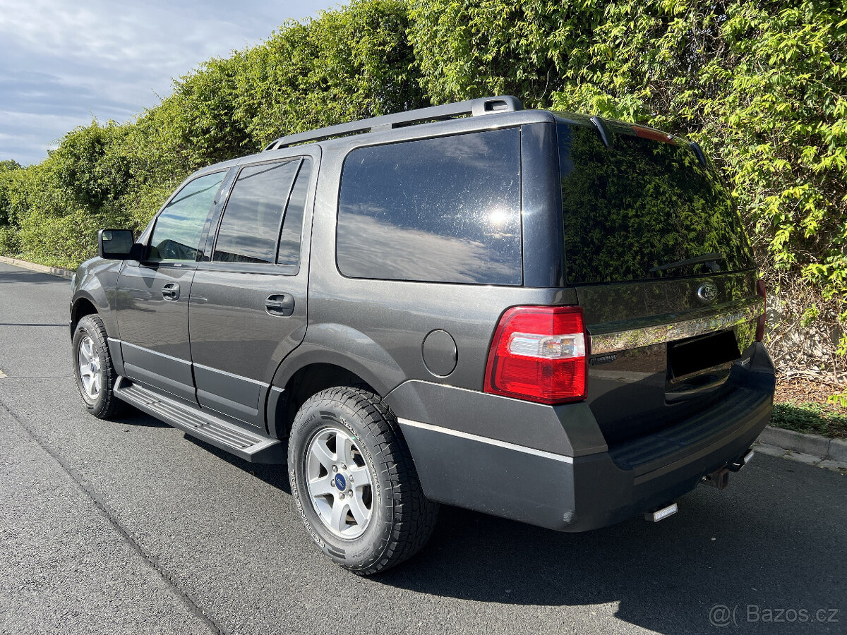 Ford Expedition 3.5 V6 benzín, 59 000 km, 4x4, rok 2015 - 3