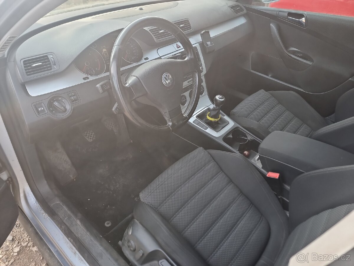 Dily Volkswagen Passat B6 combi - 3