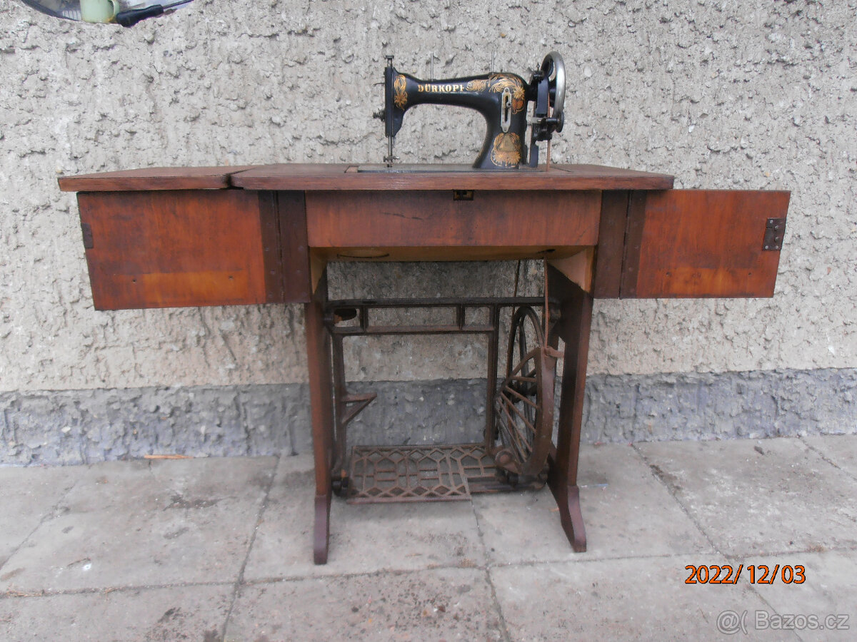 STAROŽITNÝ ŠÍCÍ STROJ DURKOPP - 3