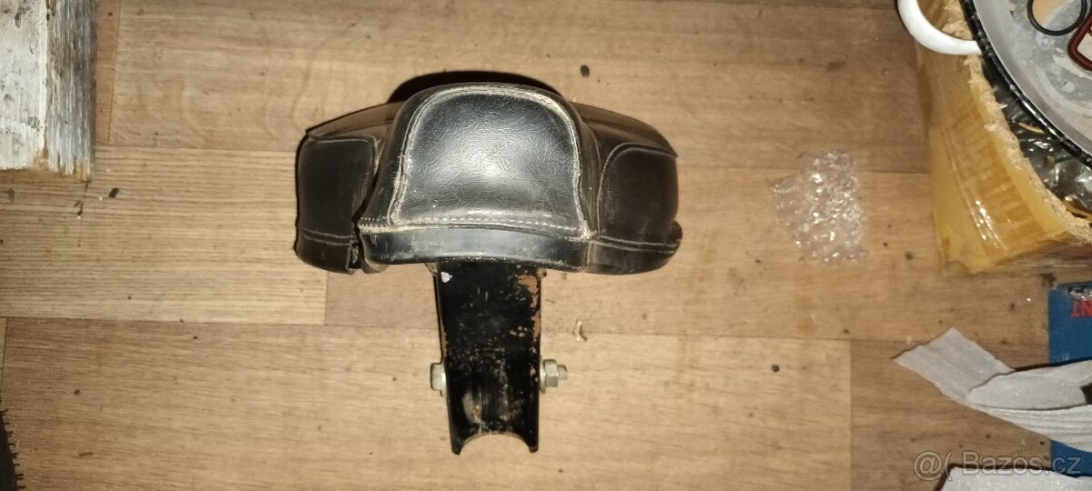 Babetta 210 - kompletní sedlo - 3