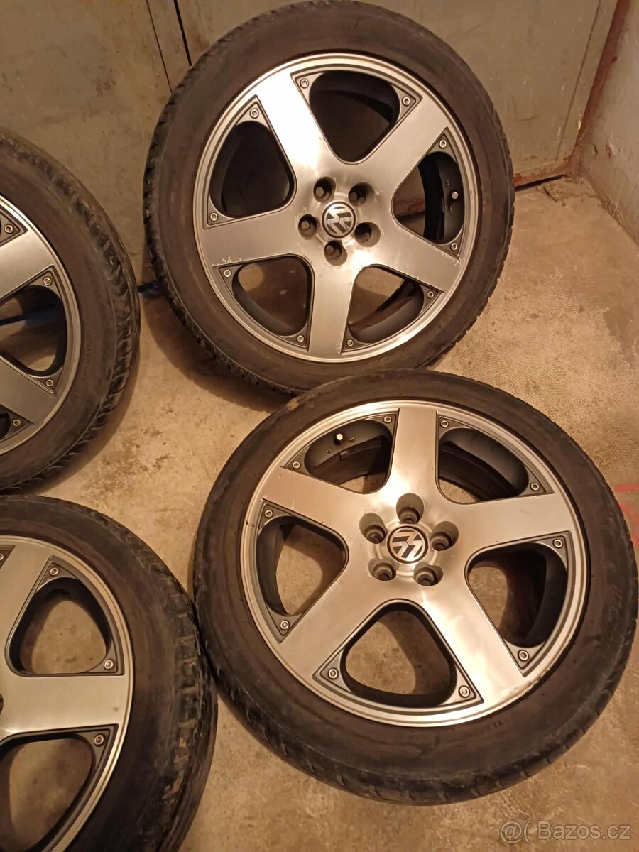 4ks alu disky orig. VW 5x100 R17 pneu 225/45 R17 5mm - 3