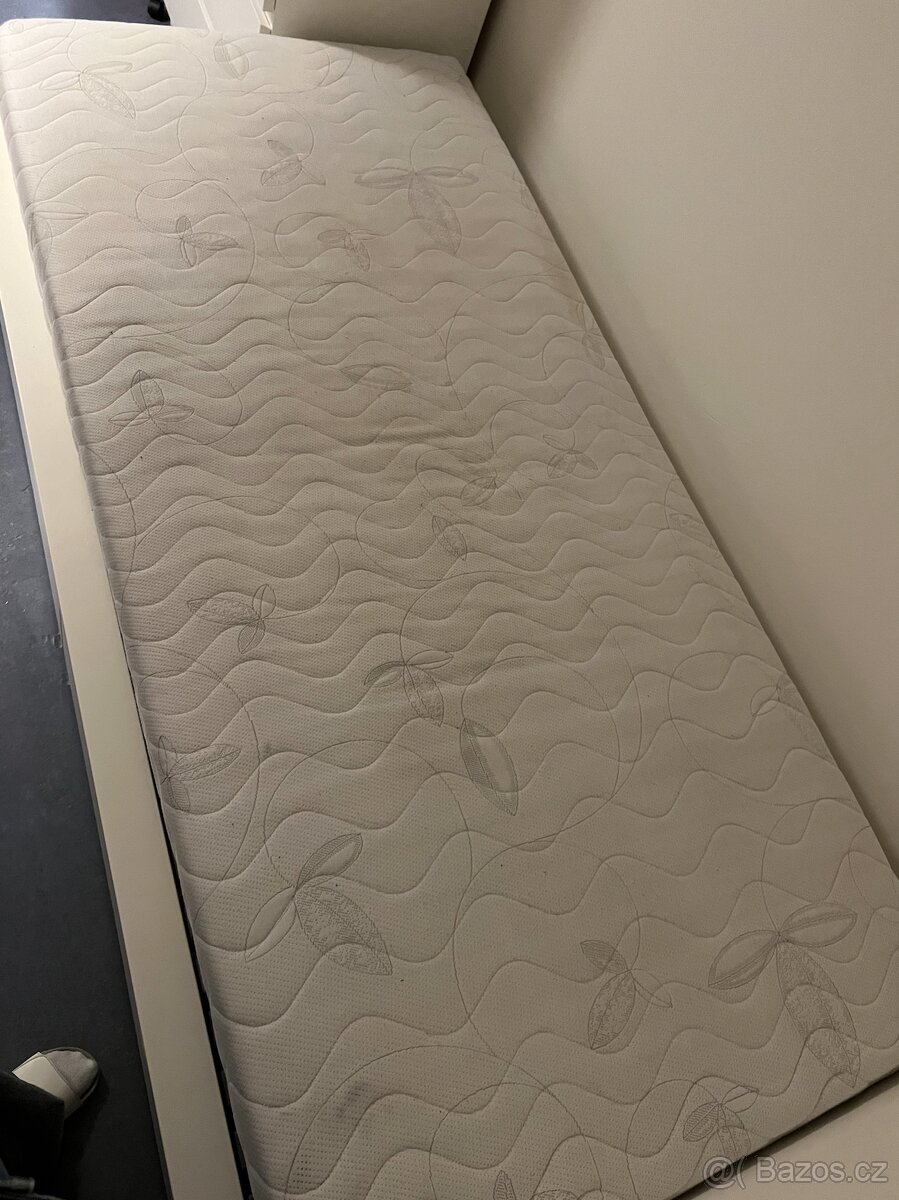 Postel MALM IKEA - 3