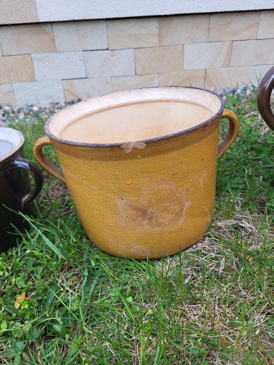 Staré kameninové nádoby - 3