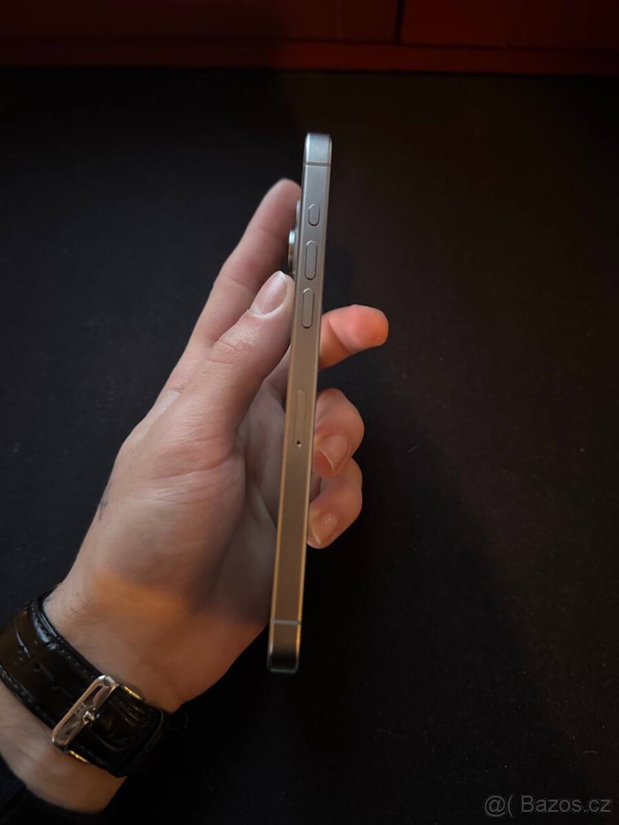 iPhone 15 pro max - 3