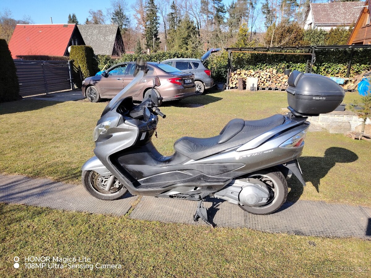 Suzuki Burgman 400 - 3