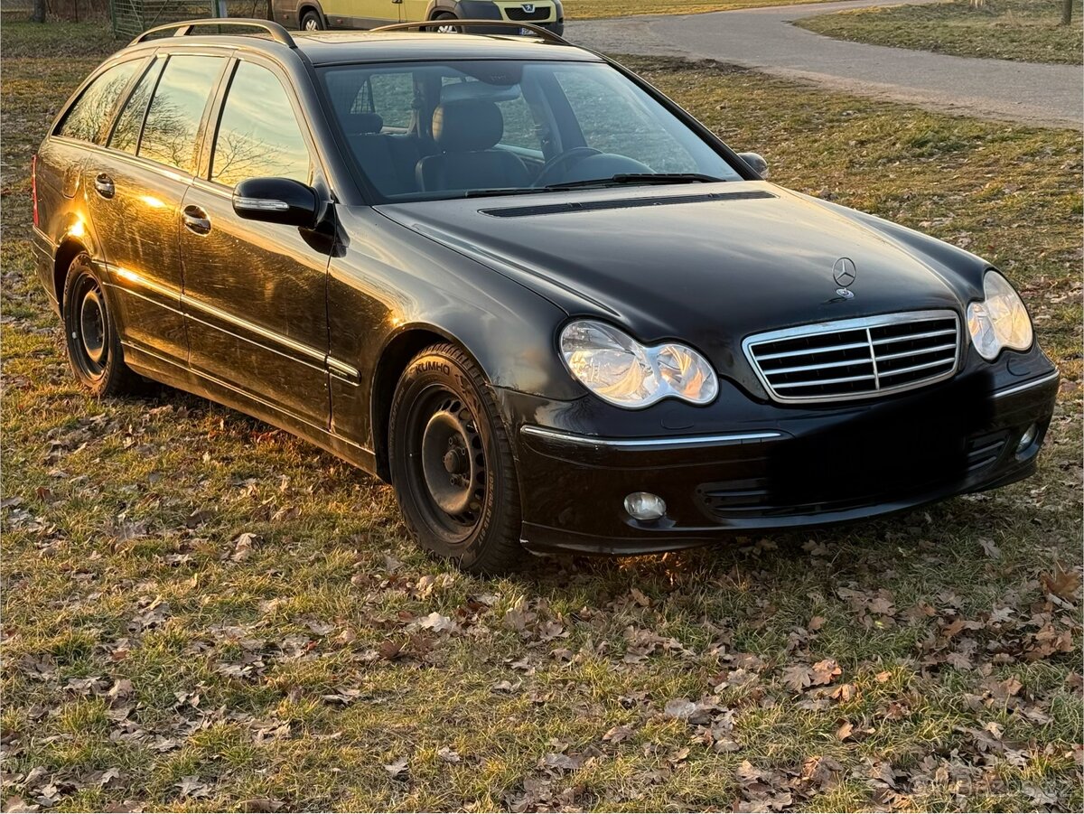 Mercedes-Benz W203 - 3