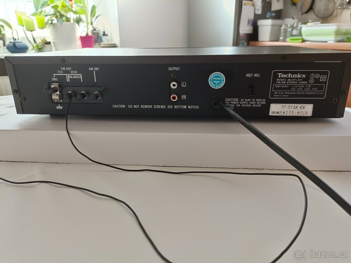 Technics ST-Z11 a M 205 - 3