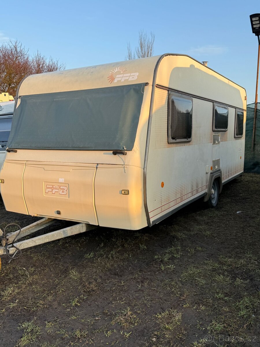 Prodám karavan tebbert - 3