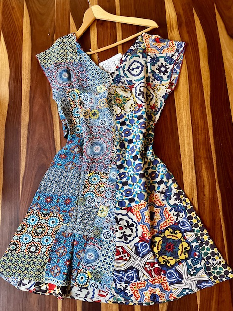 Nové letní šaty zn.Desiqual vel.40 - 3