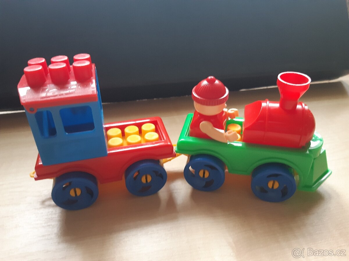 Stavebnice pro nejmenší vláček - 3