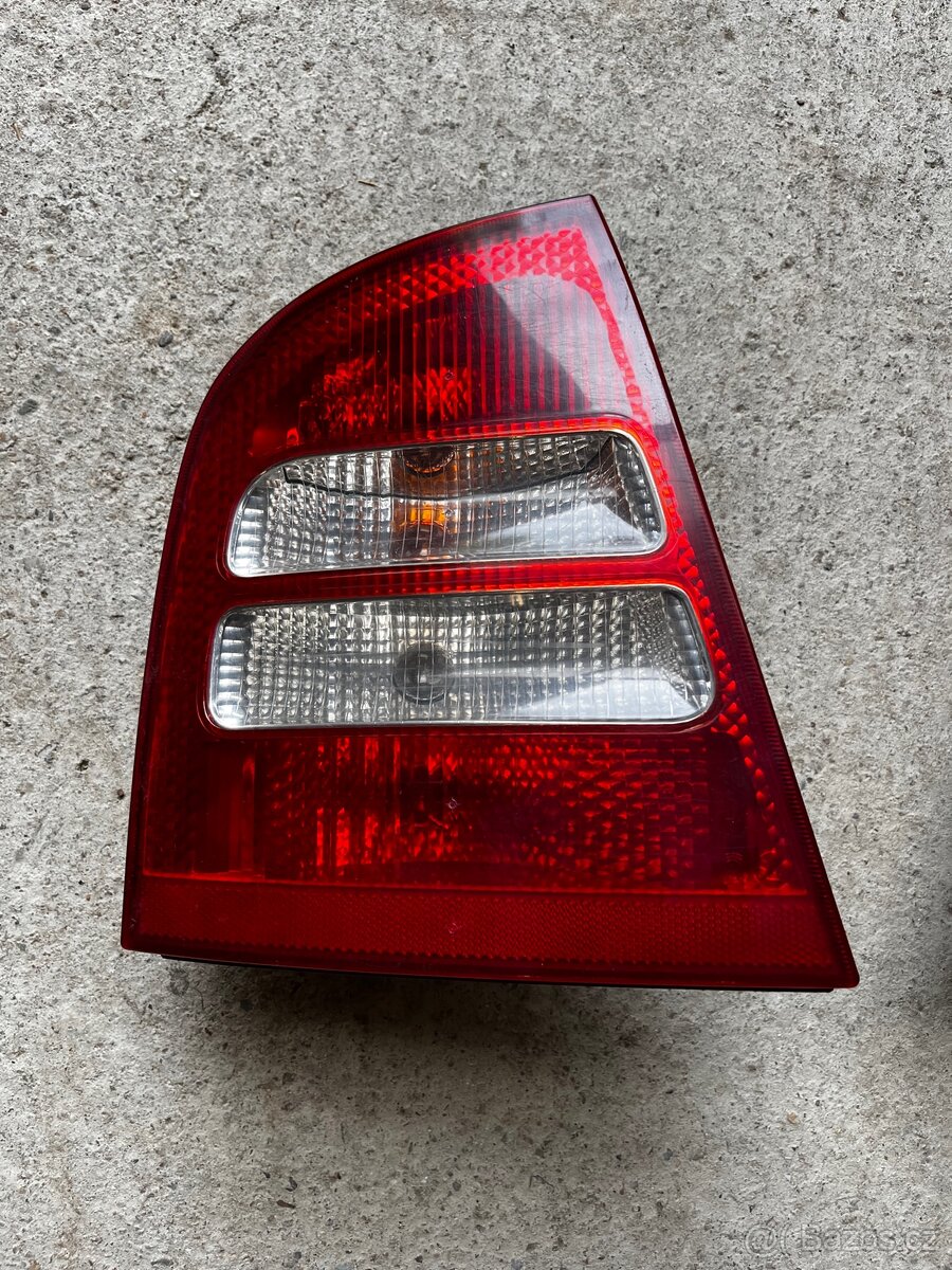 zadní světla/lampy – Škoda Octavia 1 facelift - 3