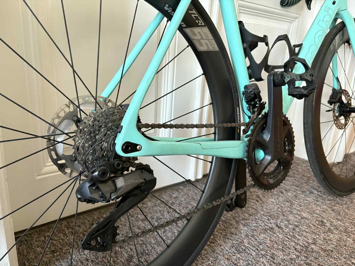 Bianchi Specialissima Disc Ultegra Di2 12sp vel.57 - 3