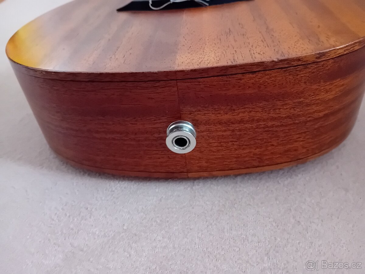 Ukulele Flight DUB 38 MAH Soundwave - 3