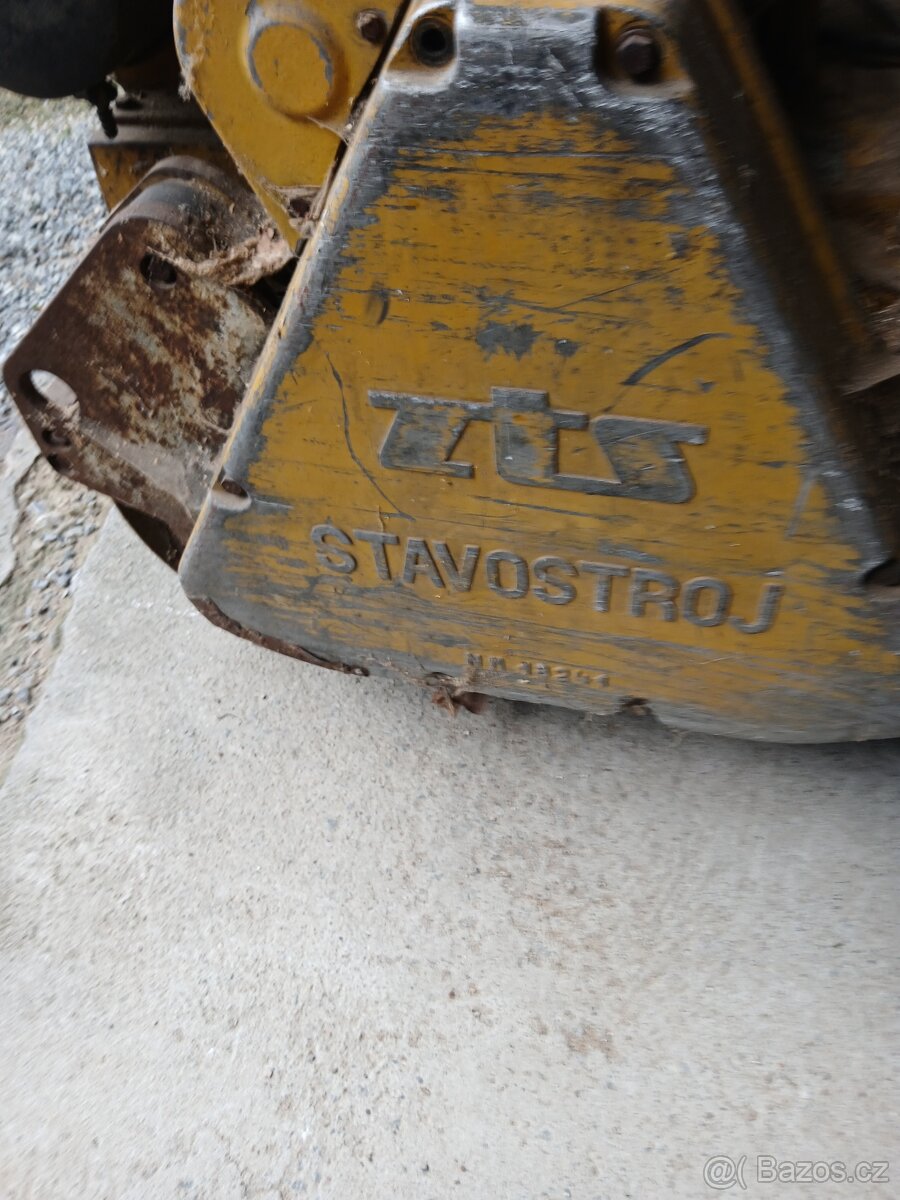 Vibrační válec 1 tuna - 3