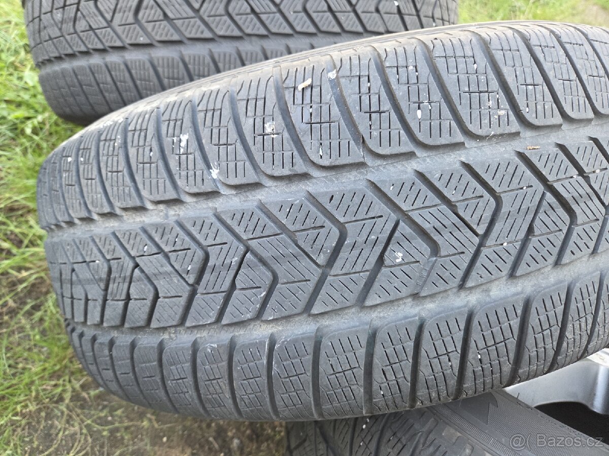 Alu kola R18 VW Touareg zimní - 3