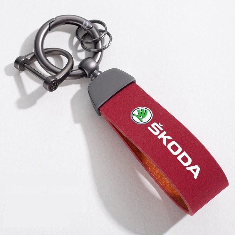 kožená klúčenka skoda 5 farieb, peugeot - 3