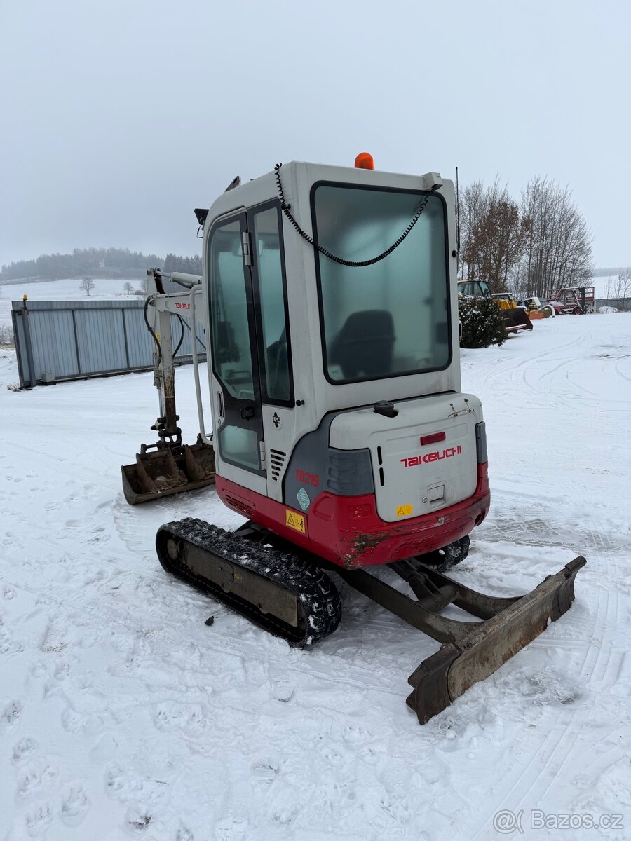 Minibagr Takeuchi TB219 2015 3x lžíce - 3