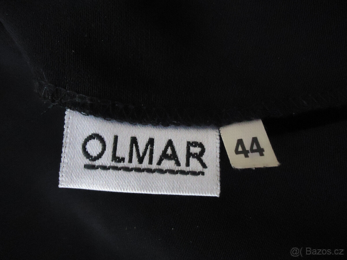 Pouzdrové dámské šaty - 3