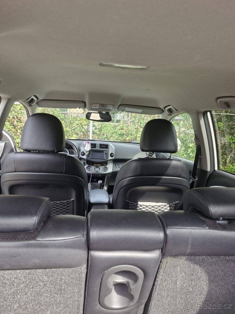 Toyota Rav4, 2.2 D-4D 4x4 (110 KW) - 3