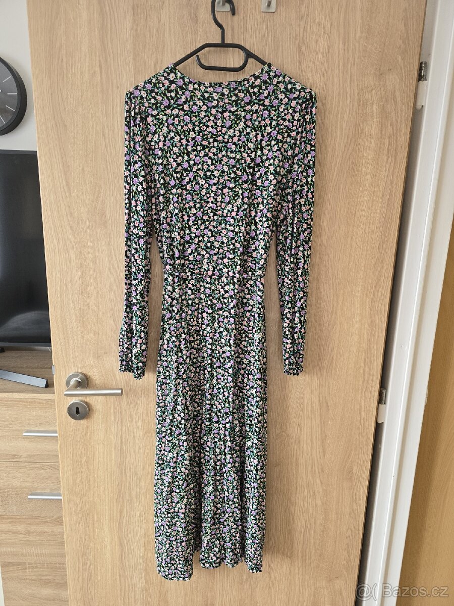 Dámské dlouhé šaty vel. L - 3