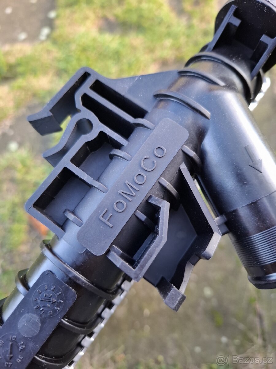 Nový chladič vody orig. Ford 1.0 Ecoboost OE 1830145 - 3