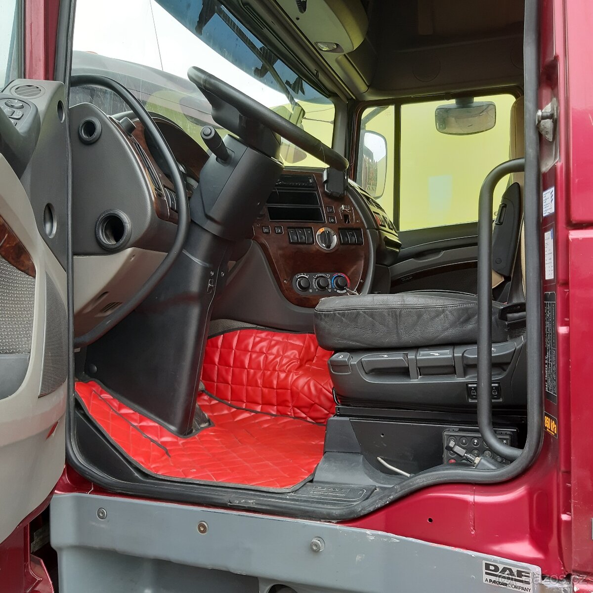 prodám DAF XF105 SSC460 12/2012 - 3