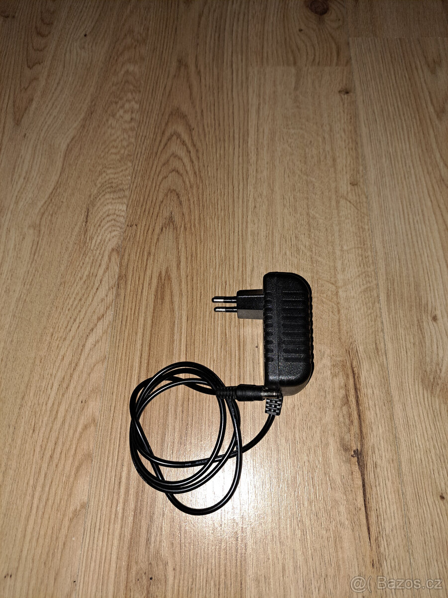 Tlakoměr Sencor SBP 690 s napájecím adapterem - 3