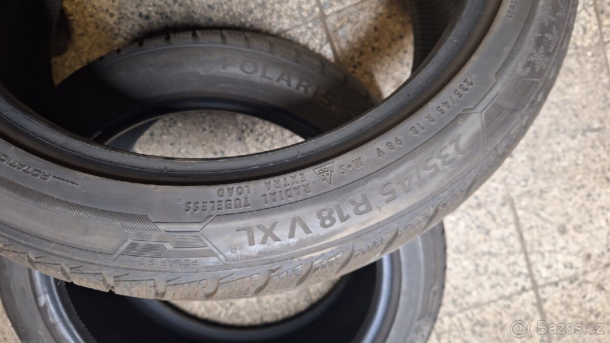 Zimní pneumatiky 235/45R18 - 3