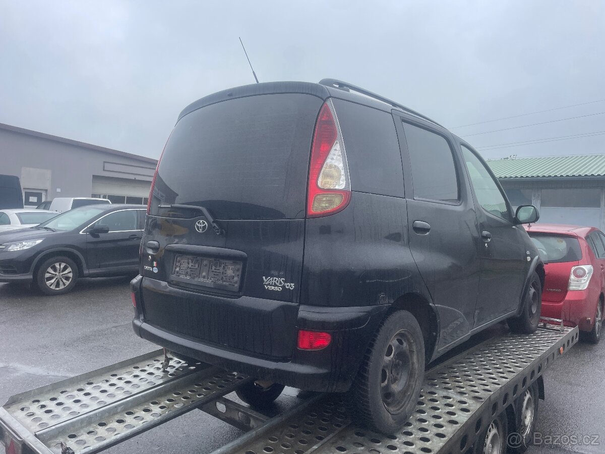 Toyota Yaris Verso 2003--facelift-1.4 D-55kw - 3