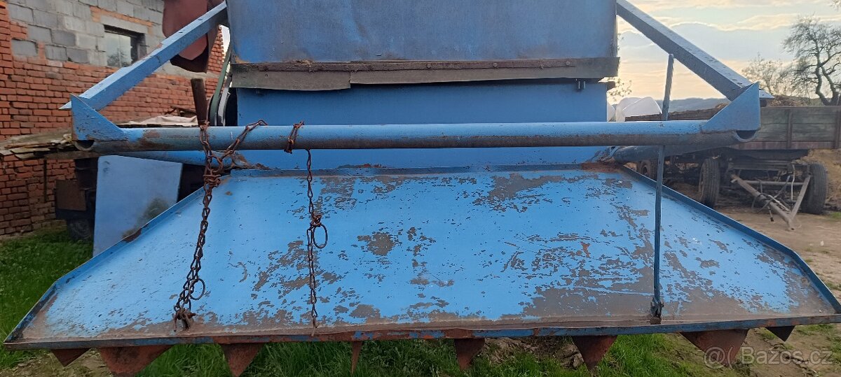 Drtič slámy E-512 - 3