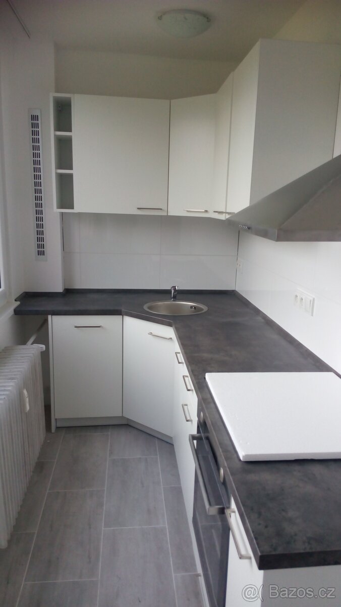 Prodej bytu 3+kk v Broumov-OIivětín - 3