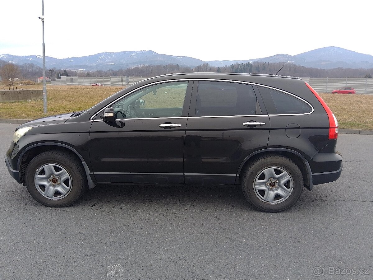 Honda CR-V 2.2 ctdi naj 216700 Nová cena - 3