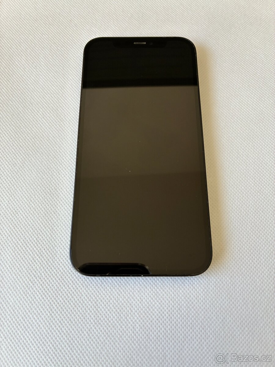 Apple iPhone 12 černý 64GB - 3