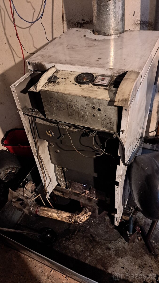 Teplovodní kotel na vyjetý olej - 3