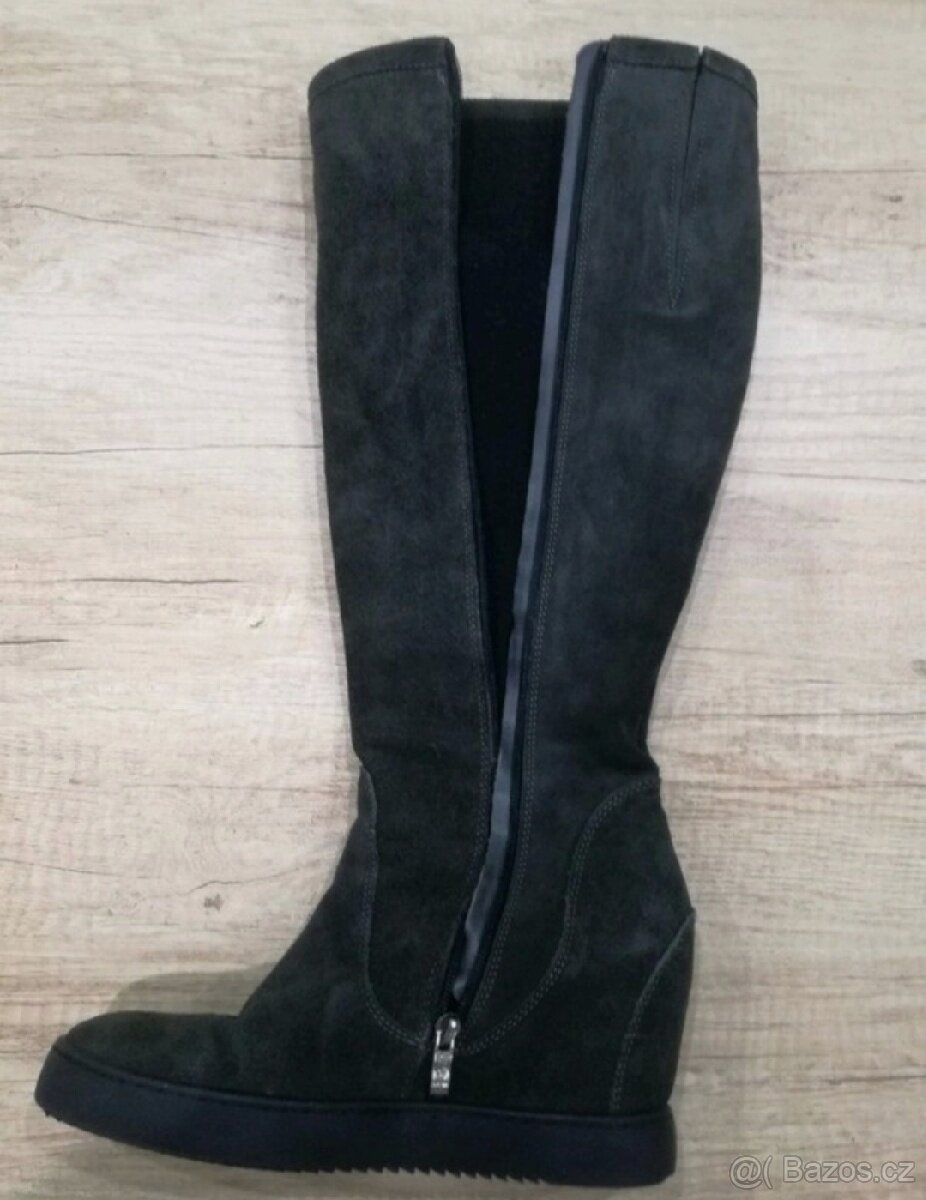 Kožené kozačky zn. Venezia - 3