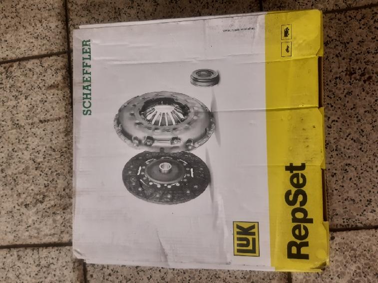 Spojková sada LUK Repset 620 3322 00 - 3