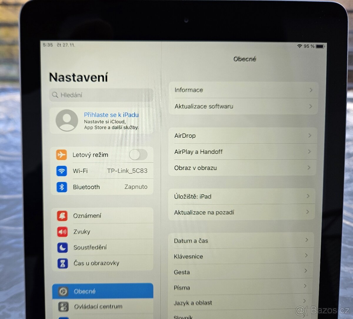 Apple iPad 5 gen. / 32GB Uložiště / Wi-Fi – Space Gray - 3
