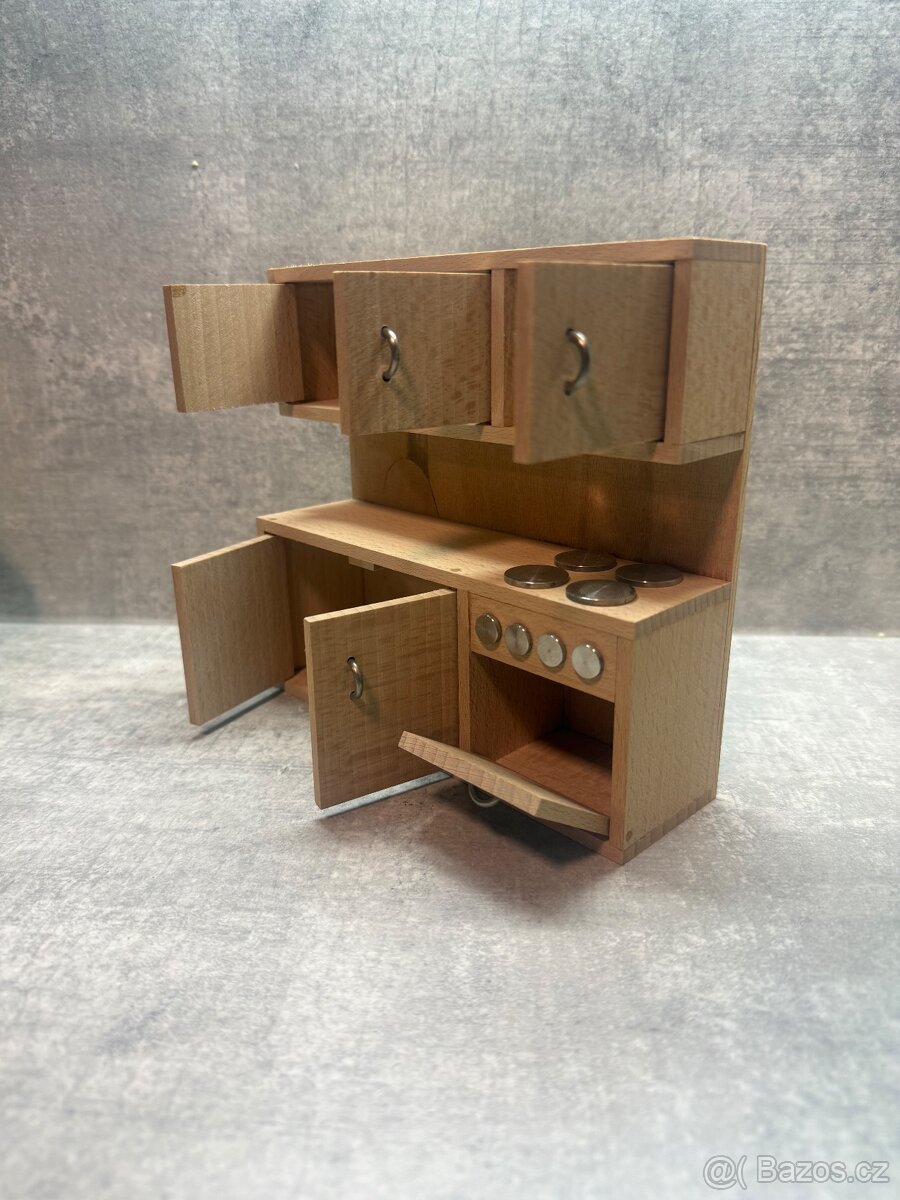 Ručně vyráběná sada dřevěného mini nábytku z buku - 3