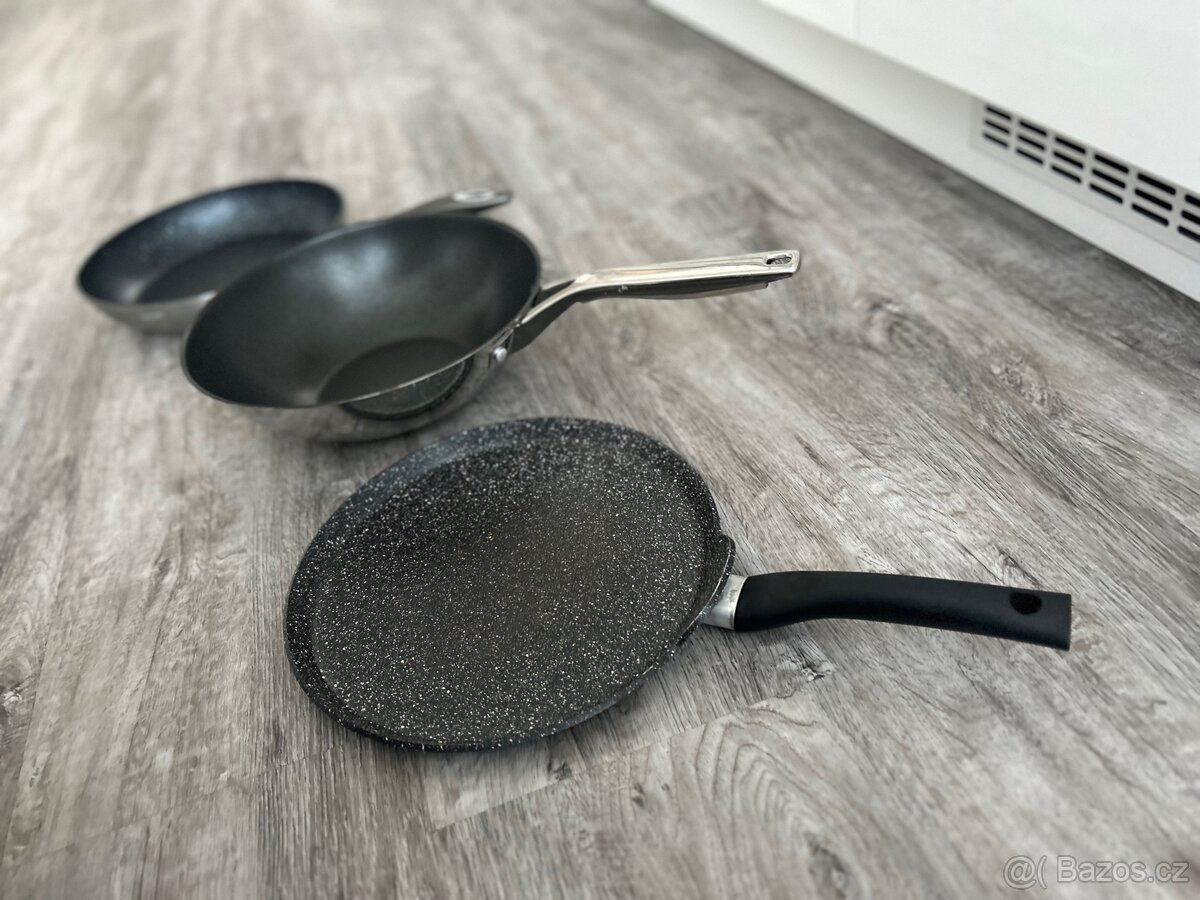 Pánev wok + nepřilnavá granitová pánev - 3