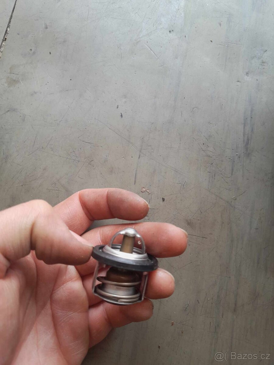 Piaggio Beverly 300 - DÍLY - 3