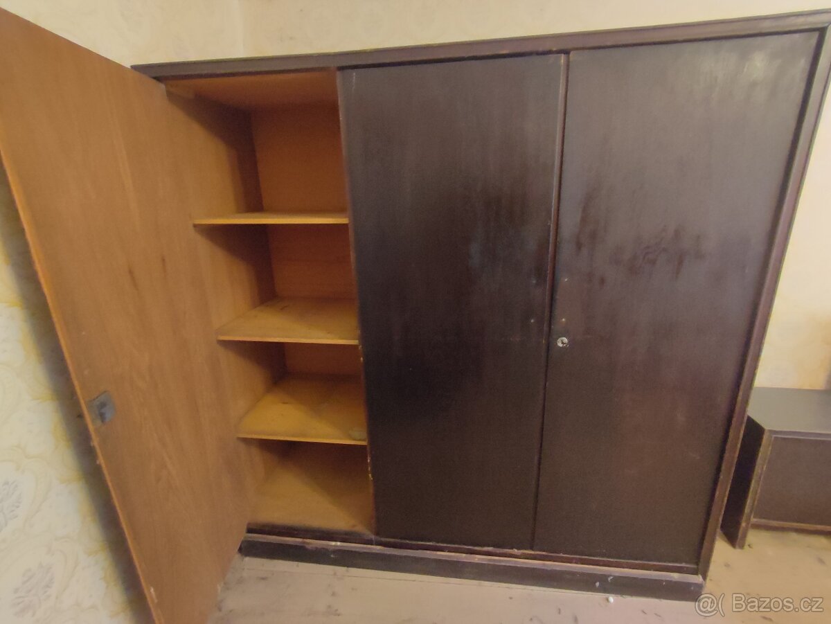 Stará ložnice masiv dobrý stav - 3